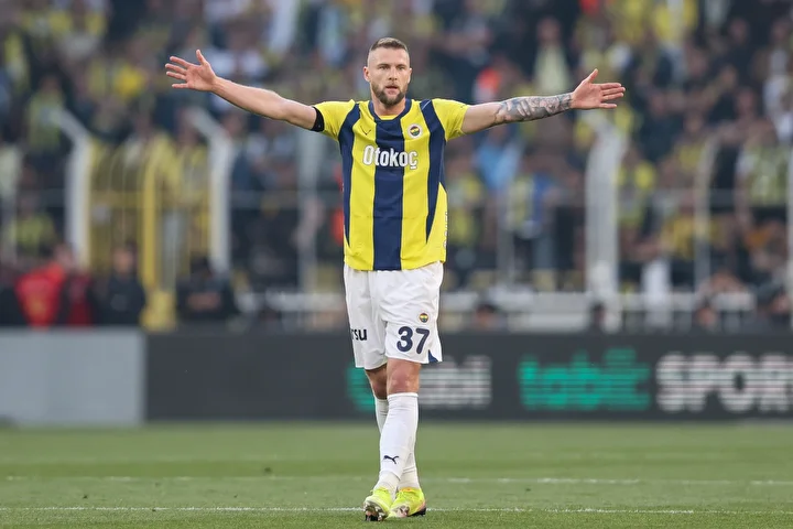 yildiz futbolcudan flas aciklama fenerbahce trabzonspor daha da cilgin 1 XzbL1fDa