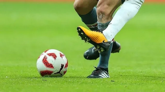 Yıldız futbolcuya büyük şok! UEFA 10 ay men cezası verdi yildiz futbolcuya buyuk sok uefa 10 ay men cezasi verdi 9BrkZIEk.webp