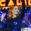 Hamdi Akın: ‘Ali Koç olmasaydı asla ulaşamazdı’ yildiz tilbe aldigi ikram sonrasi kotulesti apar topar sahneyi terk etti gDcCtXz8.webp