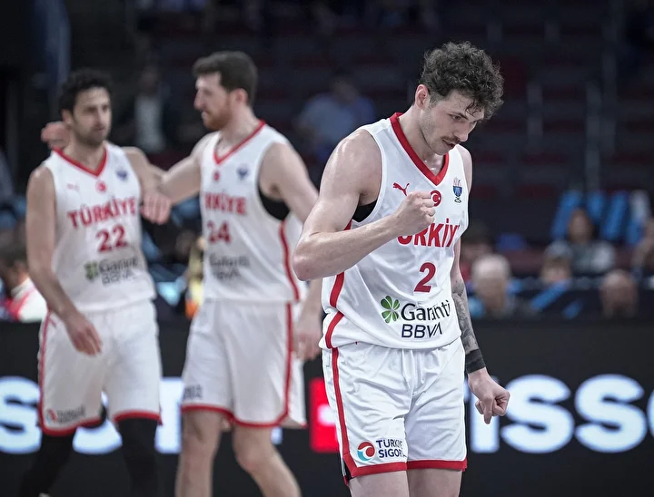 yunanistan turkiye basketbol maci ne vakit saat kacta hangi kanalda eurobasket 2025 yari finali OrwB74pC