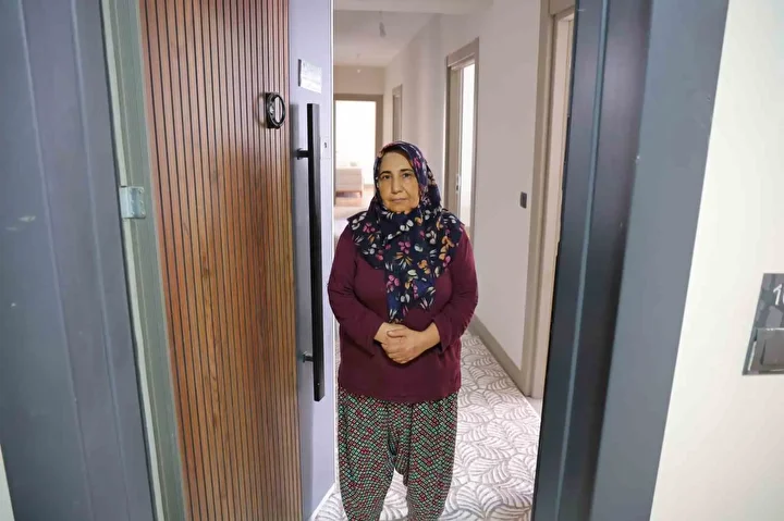 zelzelenin simgesi ebrar sitesinde yeni hayat basladi 678 konut ve 99 is yeri tamamlandi H87dPa2n