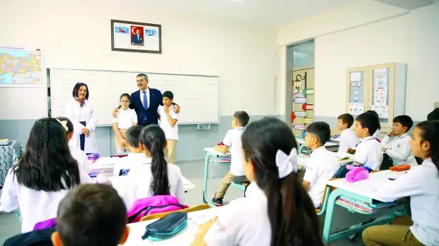 4+4+4 sistemi seneye değişir 444 sistemi seneye degisir qqs7se4P.webp
