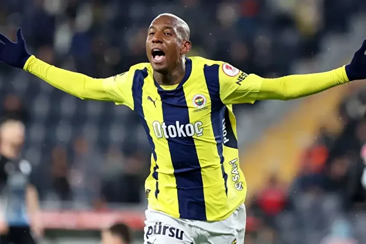 Anderson Talisca Sezen Aksu'nun müziğini söyledi: Toplumsal medya yıkıldı 1 anderson talisca sezen aksunun muzigini soyledi toplumsal medya yikildi 0 27B2JlTs