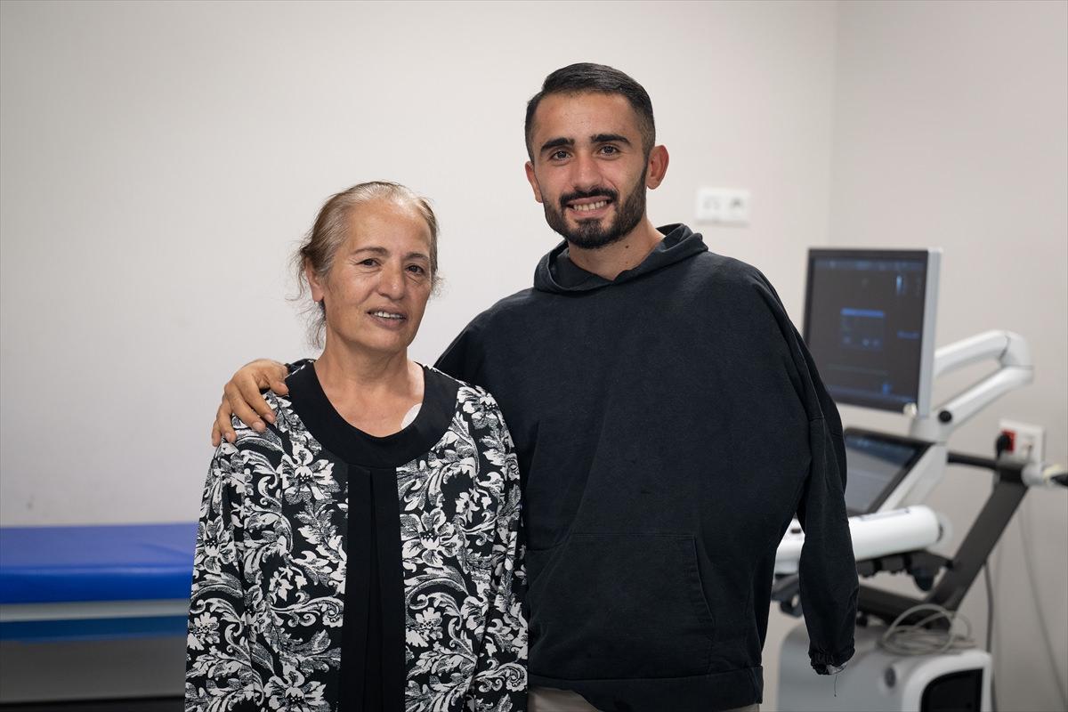 Anne ve oğul tıpkı gün kalp pili ile hayata tutundu 3 anne ve ogul tipki gun kalp pili ile hayata tutundu 2 6wCbzzOG
