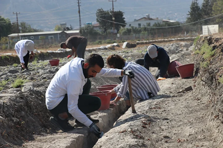antakya antik hipodrom ve etrafindaki hafriyat calismalari devam ediyor 6 zAIQNuf4