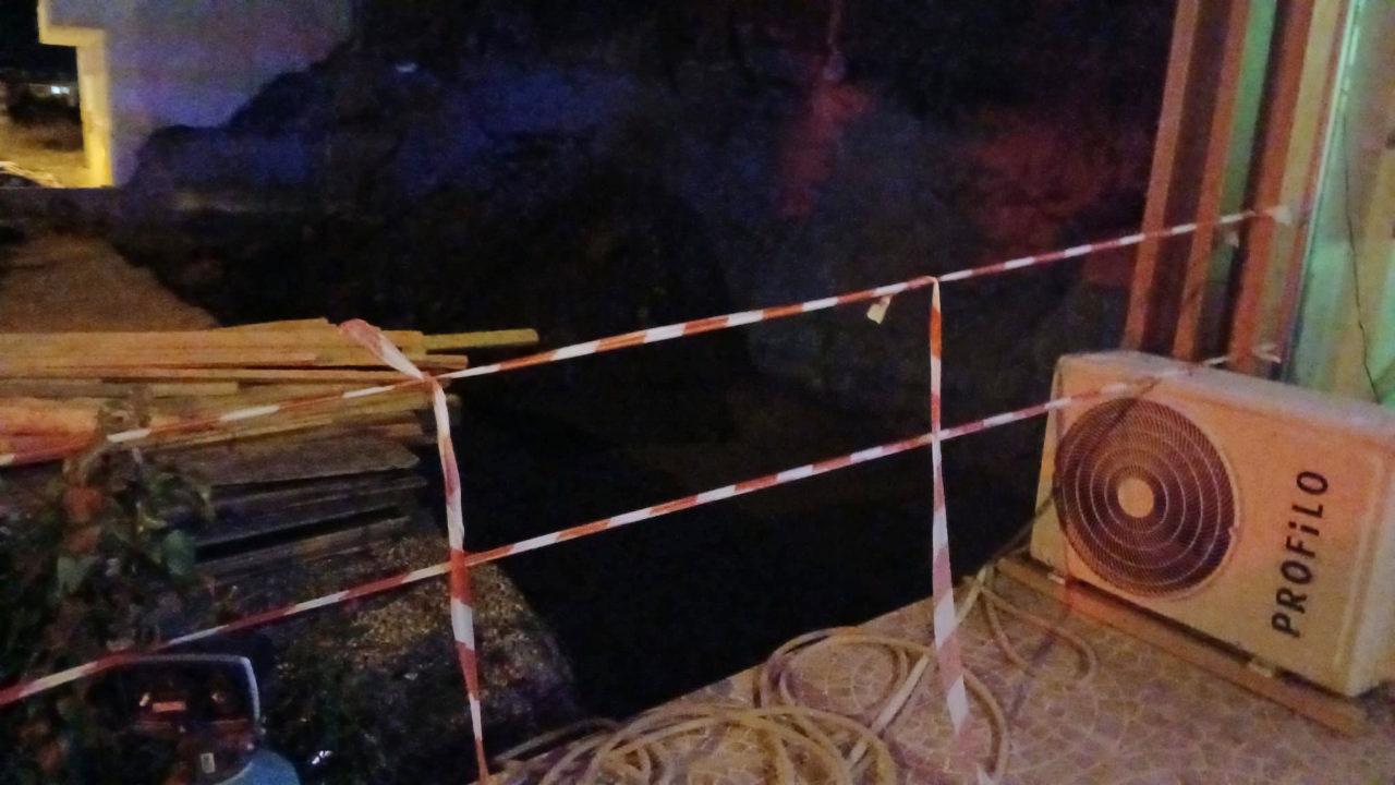 antalyada korkutan anlar bina tahliye edildi 1 OLrAErYu
