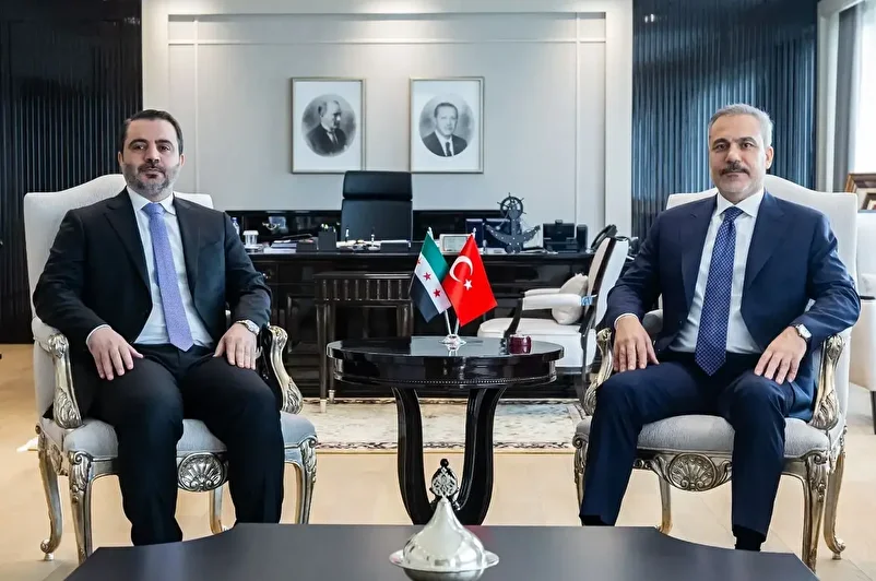 Bakan Fidan Suriyeli mevkidaşı Şeybani ile bir ortaya geldi 1 bakan fidan suriyeli mevkidasi seybani ile bir ortaya geldi 0 wYJY4NFj