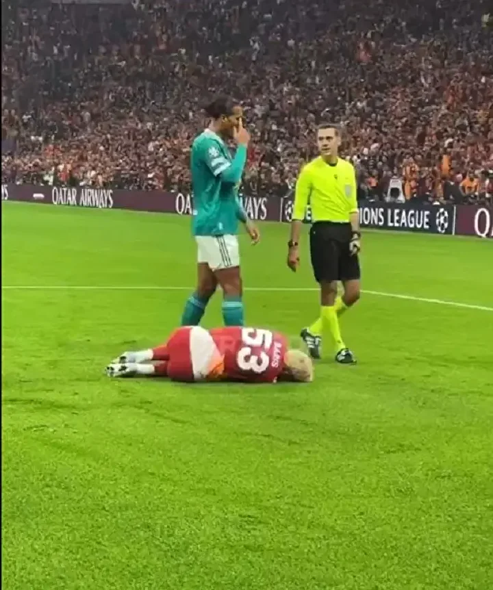 baris alperden liverpool macina damga vuran manzara penalti sonrasi bakin ne yapti goruntu 9OA9mAQh