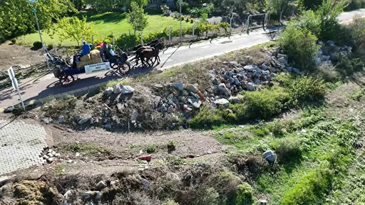 baris icin at uzerinde 4 bin 800 kilometre amaclari kuduse varmak 3 KSn2qiPJ