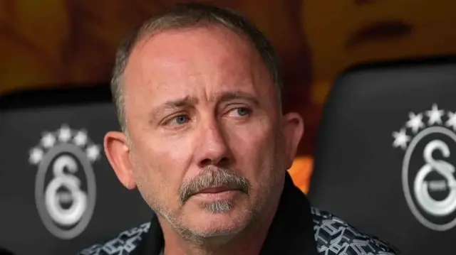 besiktasta birinci ayrilik asik r oldu sergen yalcin biletini kesti XirvAtgv.webp