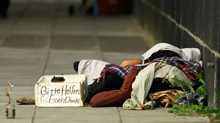 'Büyülü' Avrupa evsizlere sahip çıkamadı: Her gece en az 1,27 milyon kişi sokakta uyuyor 6 buyulu avrupa evsizlere sahip cikamadi her gece en az 127 milyon kisi sokakta uyuyor 23Sk98DL