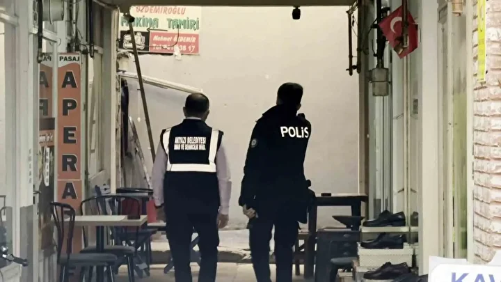catirdama sesleri panige sebep oldu 2 katli bina tahliye edildi 1 PVWblihm