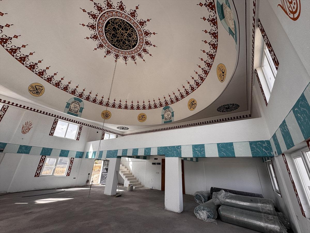 cocuklarina kizip miras birakacagi araziyi satip parasiyla cami yaptirdi 1 UGenWmby