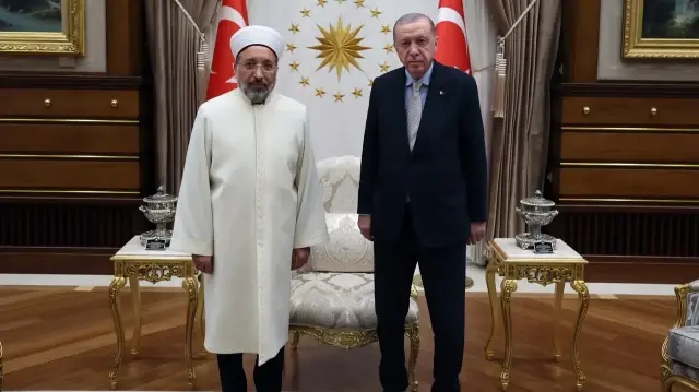 cumhurbaskani erdogan diyanet isleri baskani arpagusu kabul etti SzZxXtcM.webp