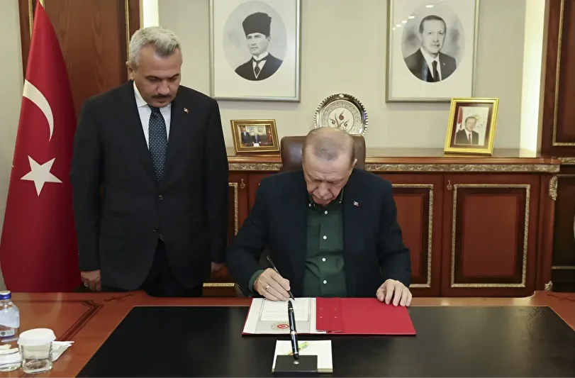 cumhurbaskani erdogan rize valiligini ziyaret etti 1 saGSDYQ5
