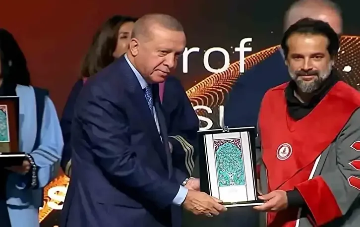 cumhurbaskani erdogandan samsun universitesine yok 2025 ustun muvaffakiyet mukafati 4 GPJnV3GD