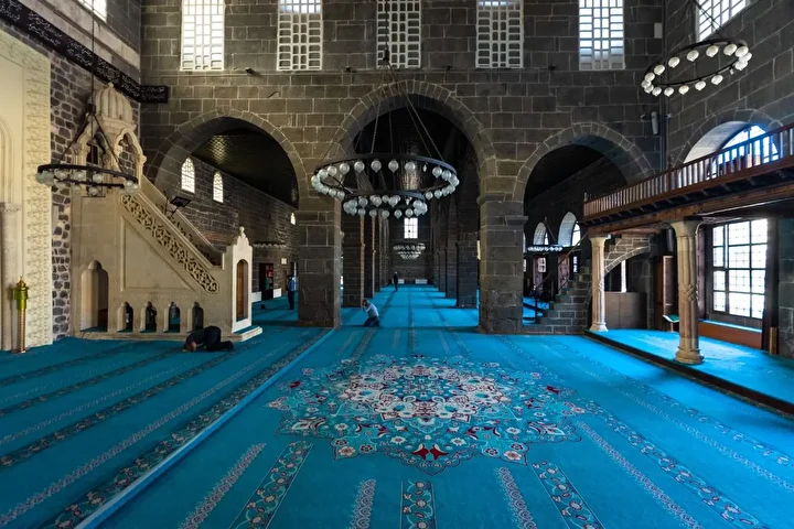 Diyarbakır Kültür Yolu'na hazır: Mezopotamya'da ışıltılı bir kültür seyahati başlıyor 6 diyarbakir kultur yoluna hazir mezopotamyada isiltili bir kultur seyahati basliyor 5 qck7IREQ
