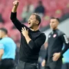domenico tedesco puan kaybinin sebebini acikladi bahaneler uretmeyi sevmem hmY46wPA.webp