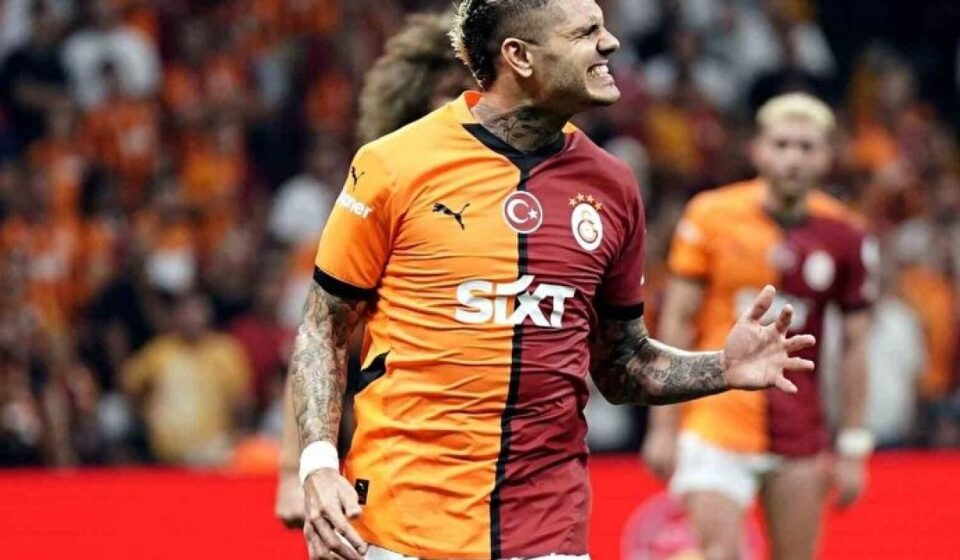 dursun ozbekten icardi aciklamasi galatasarayin yeni kontrat icin tek kosulu var ATTNMz37.jpg