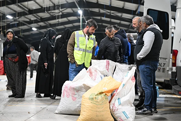 Düzce'de kestane mezatı açıldı 17 duzcede kestane mezati acildi 16