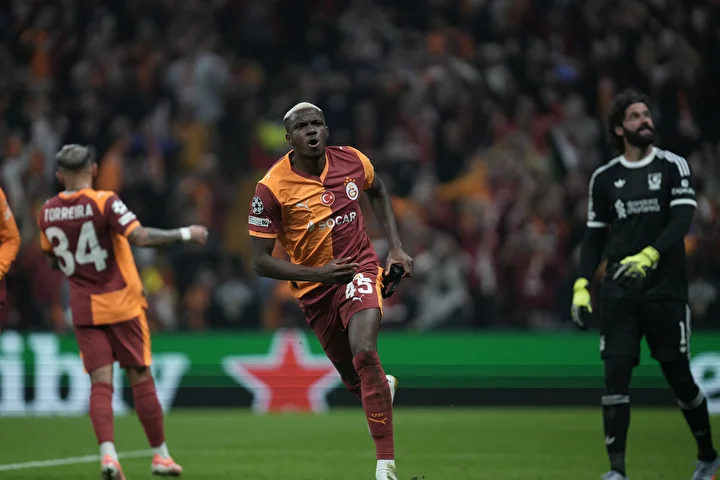 efsane futbolcu galatasarayin yildizindan ozur diledi 0 VeKJhBMW