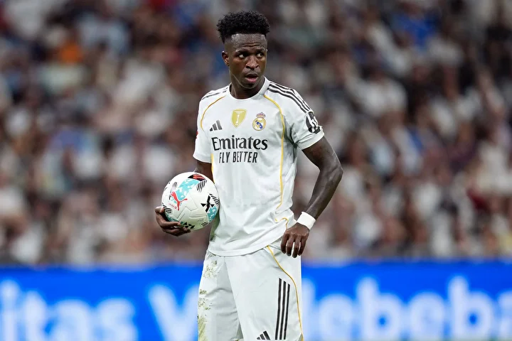 Eski Fenerbahçeli golcüden Real Madrid’in yıldızına zehir zemberek kelamlar 4 eski fenerbahceli golcuden real madridin yildizina zehir zemberek kelamlar 3 QQcpr5aG