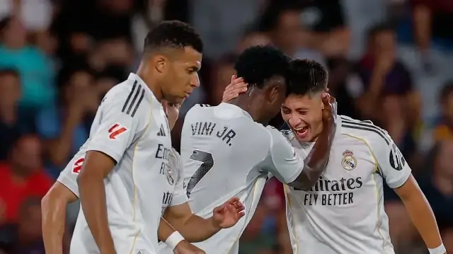 Eski Fenerbahçeli golcüden Real Madrid’in yıldızına zehir zemberek kelamlar eski fenerbahceli golcuden real madridin yildizina zehir zemberek kelamlar tYjhgsaw.webp