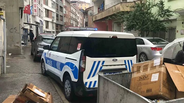 Eskişehir’de 45 yaşındaki şahıs meskeninde meyyit bulundu 7 eskisehirde 45 yasindaki sahis meskeninde meyyit bulundu 6 nmqHryPq