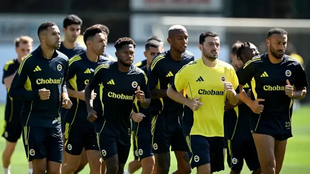Fenerbahçe’de Samsunspor karşılaması öncesi sakatlık şoku: Maçta kim oynayacak? fenerbahcede samsunspor karsilamasi oncesi sakatlik soku macta kim oynayacak MQarMW9k.webp