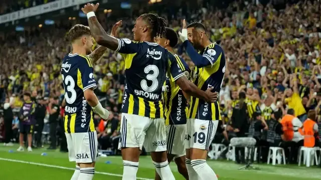 Fenerbahçe’de Samsunspor maçı öncesi 3 eksik fenerbahcede samsunspor maci oncesi 3 eksik K2V2pKSG.webp