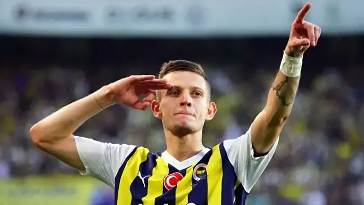 fenerbahcede sok ayrilik plani yildiz oyuncunun menajer atagi avrupayi harekete gecirdi 1 dQ4l5eSp