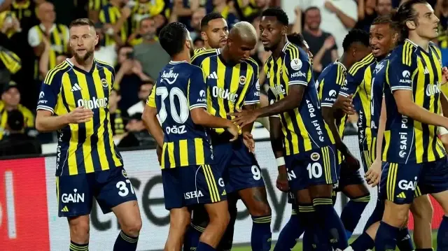 fenerbahcede sok ayrilik plani yildiz oyuncunun menajer atagi avrupayi harekete gecirdi 11fmedb2.webp