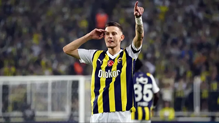 fenerbahcede sok ayrilik plani yildiz oyuncunun menajer atagi avrupayi harekete gecirdi 2 3nmZgLMl