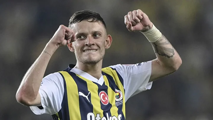 fenerbahcede sok ayrilik plani yildiz oyuncunun menajer atagi avrupayi harekete gecirdi 4 5Aahmz3k