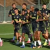 fenerbahcede yaprak dokumu devre ortasinda yildiz oyunculara veda edilecek TvxYAHU9.webp