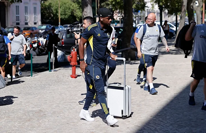 fenerbahceli yildiza buyuk sok egzersize gelme 2 eWcTRmJ8