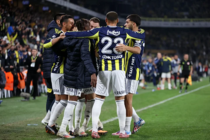 fenerbahceli yildizdan olay hamle menajerini degistirdi gruptan ayrilabilir 0 4kQgsmVk