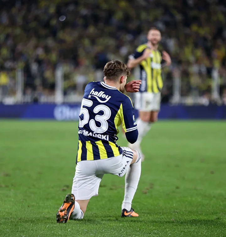 fenerbahceli yildizdan olay hamle menajerini degistirdi gruptan ayrilabilir 5 iZlZSR3r