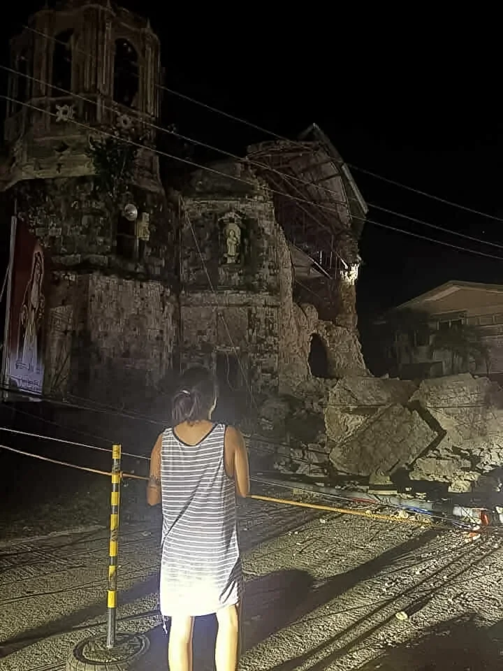 Filipinler'de 6,9 büyüklüğünde sarsıntı 2 filipinlerde 69 buyuklugunde sarsinti 1 yCPq74VT