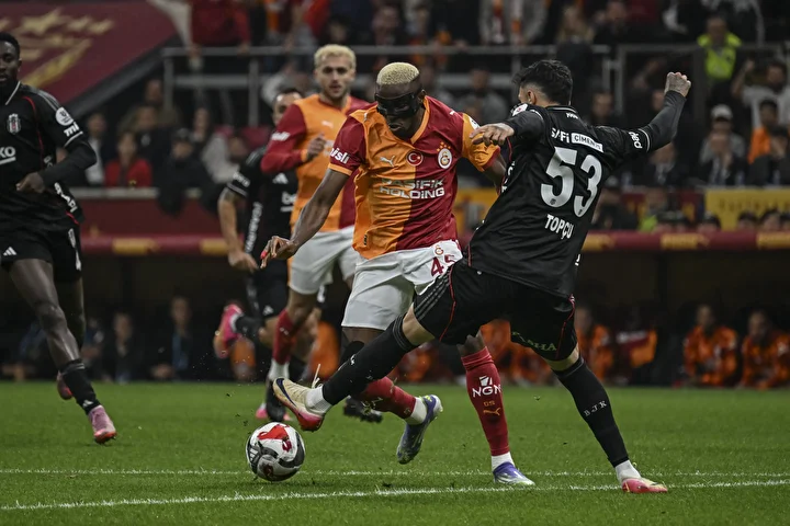 Galatasaray-Beşiktaş derbisinin hakem raporu ortaya çıktı: Herkesi şaşırtan ayrıntı 4 galatasaray besiktas derbisinin hakem raporu ortaya cikti herkesi sasirtan ayrinti 3 jwvkeSh2