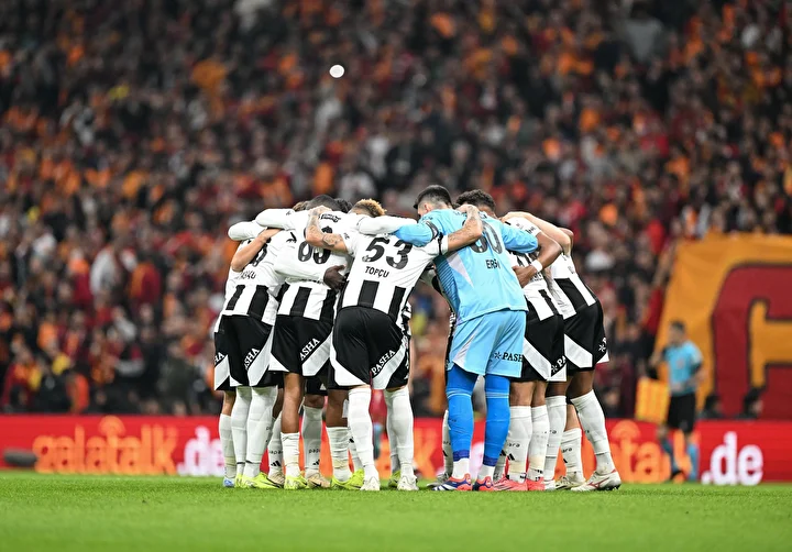galatasaray besiktas mac takimi ve beklenen 11ler 7 DwksS5mK