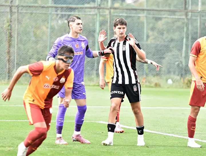 galatasaray ile besiktas ortasinda oynanan u19 derbisinde kazanan cikmadi 2 vvhq7llF
