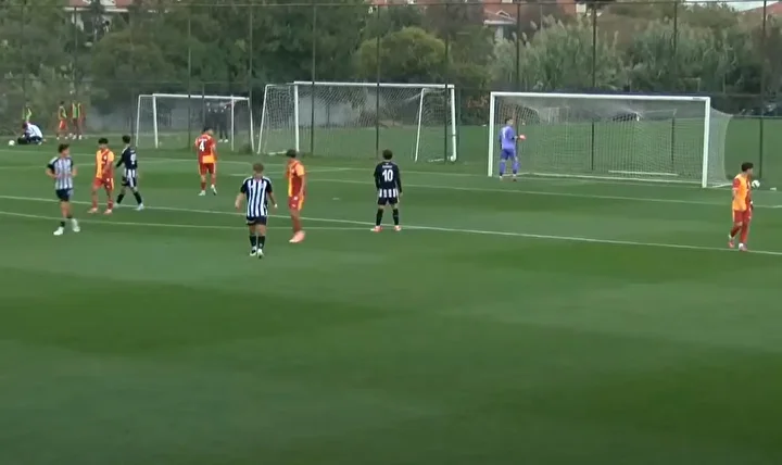 galatasaray ile besiktas ortasinda oynanan u19 derbisinde kazanan cikmadi 3 sMOIvPw3