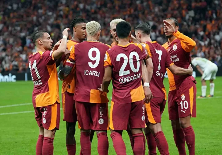 Galatasaray - Liverpool maçının birinci 11'leri aşikâr oldu 3 galatasaray liverpool macinin birinci 11leri asik r oldu 2 lg8EEbYS
