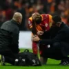 galatasaraya besiktas derbisi oncesinde osimhenden berbat haber th3lmeHz.webp