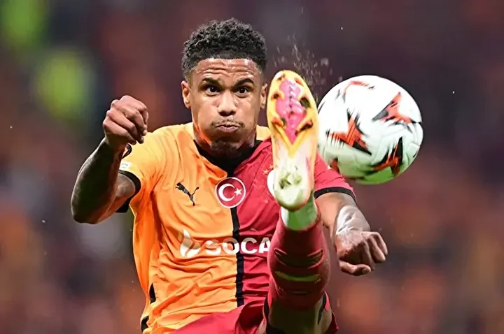 Galatasaray’a yıldız futbolcu için flaş mektup: ‘Kulüpten gönderin’ 4 galatasaraya yildiz futbolcu icin flas mektup kulupten gonderin 3 sQfhweDE