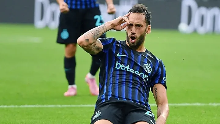 Galatasaray’dan flaş Hakan Çalhanoğlu açıklaması: ‘30 milyon euro…’ 1 galatasaraydan flas hakan calhanoglu aciklamasi 30 milyon euro 0 WcEaO9bX