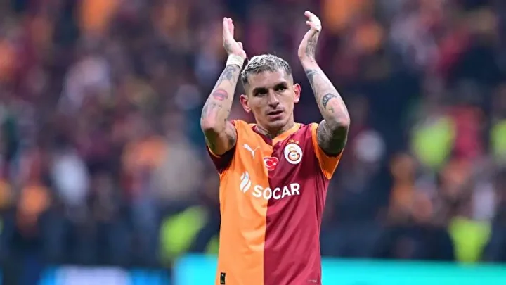 Galatasaray’dan yıldız futbolcuya ömürlük teklif: 2030’a kadar yeni sözleşme! 4 galatasaraydan yildiz futbolcuya omurluk teklif 2030a kadar yeni sozlesme 3 RHg9w7ab