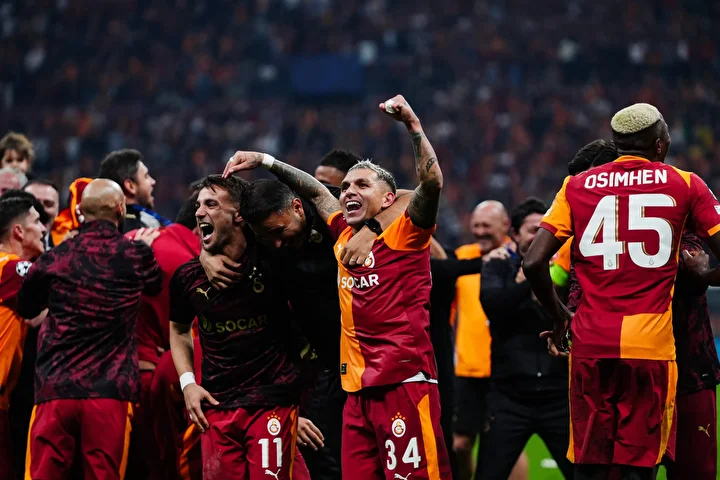 galatasarayin tarihi zaferi dunya basinina damga vurdu liverpool istanbulda diz coktu 3 rr1DhFkQ