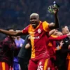 galatasarayin tarihi zaferi dunya basinina damga vurdu liverpool istanbulda diz coktu SU1YURHb.webp